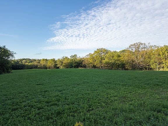 3rd image of 1 Mineral Rd