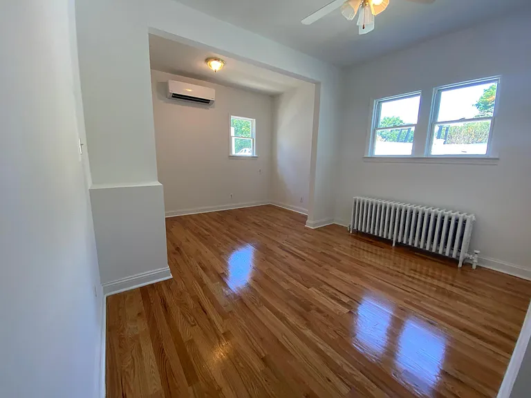 9 Nassau Rd #1 — Photo 4