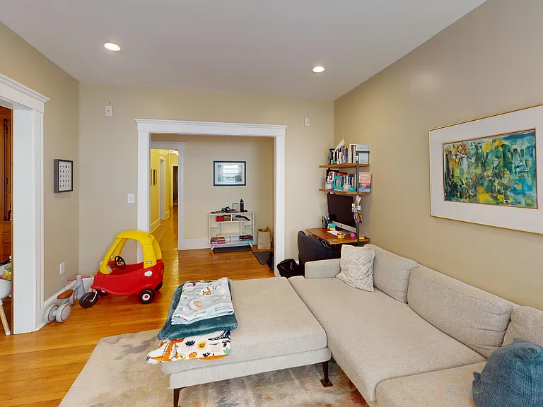 93 Fuller St #1 — Photo 4