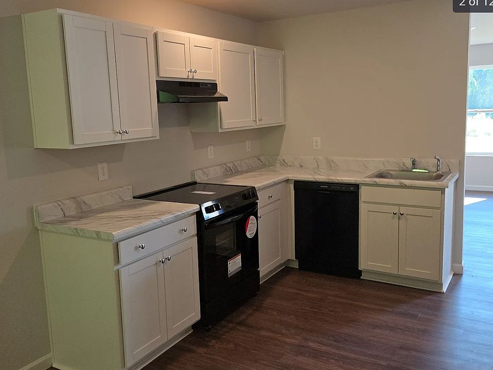 2nd image of 563 Elles Way