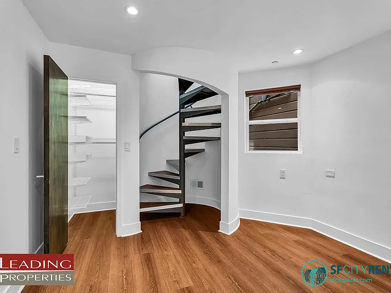 158 Linda St — Photo 14