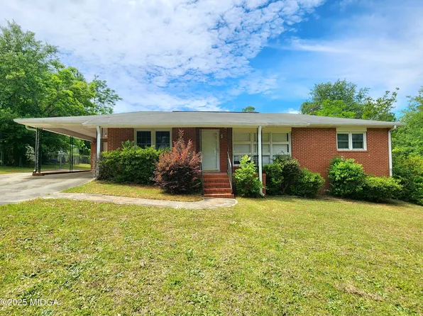 111 Oconee St, Warner Robins, GA 31088