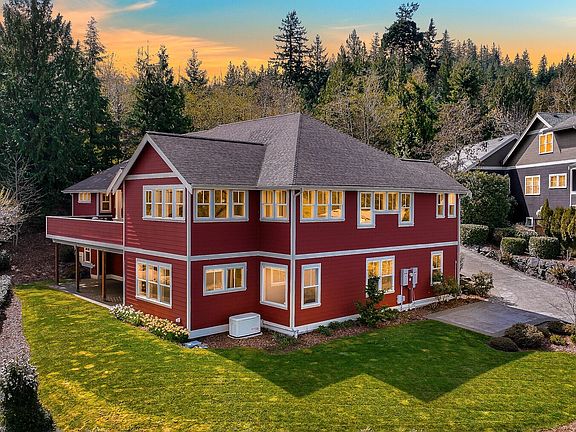 2nd image of 4926 Coronado Lane