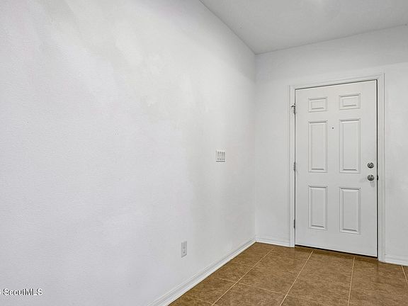 4th image of 317 Soncel Dr