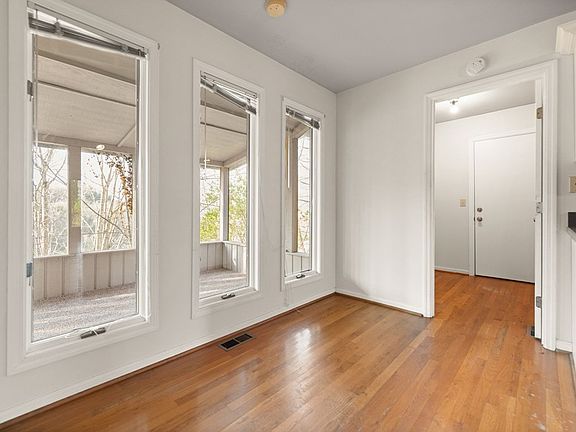 2nd image of 208 Rock Ridge Rd