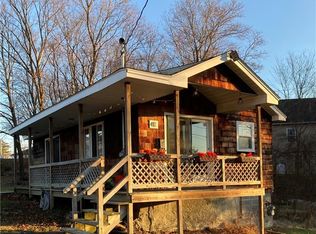 41 Angell St, West Warwick, RI 02893