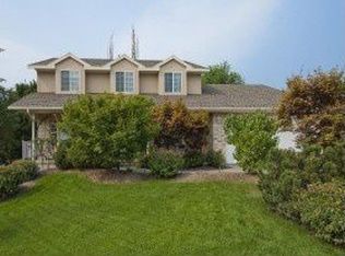 1591 E Lakeview Dr, Bountiful, UT 84010