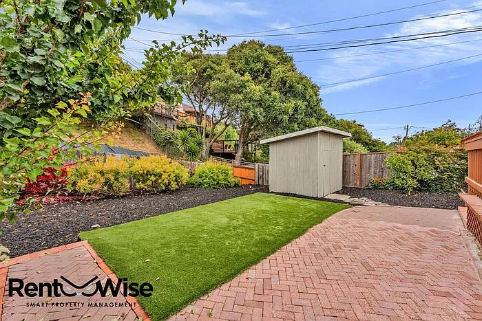 110 Cuesta Dr — Photo 54