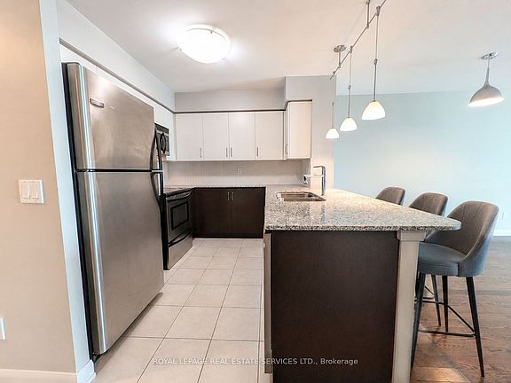 4th image of 235 Sherway Gardens Rd #501