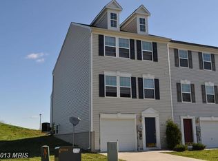 64 Witherspoon Ct, Falling Waters, WV 25419