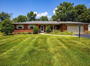 1140 Willowwood Dr, Milford, OH