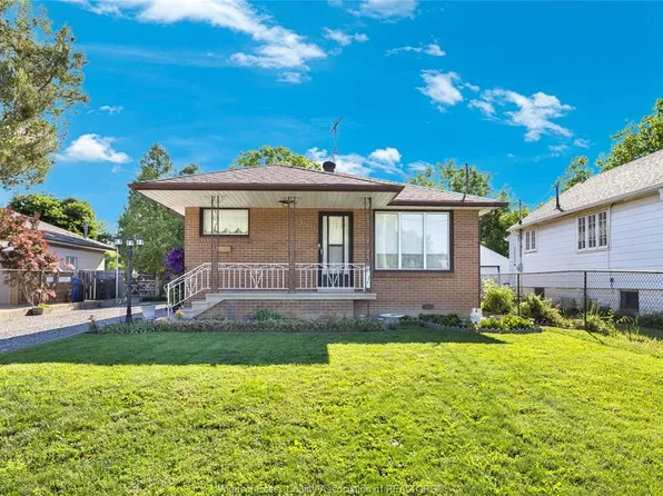 2680 Jos Street Louis Ave, Windsor, ON N8T 2M6