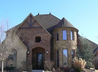 4400 Roundup Rd, Edmond, OK 73034