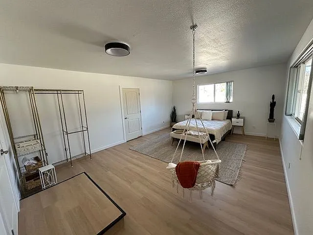 702 S 48th Ave — Photo 50