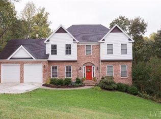 3608 Ridgecroft Dr, Lynchburg, VA 24503