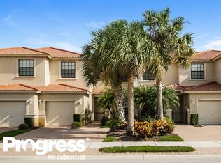 7388 Bristol Cir, Naples, FL 34120