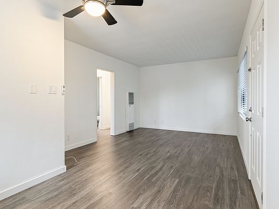 5th image of 1056 E 6th St APT 5