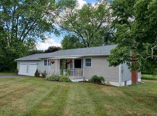 2 Johns Rd, Kerhonkson, NY 12446