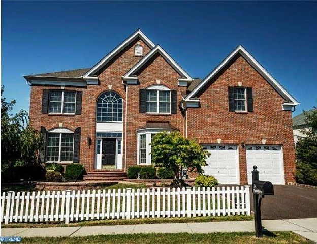 1st image of 34 Alyssa Dr