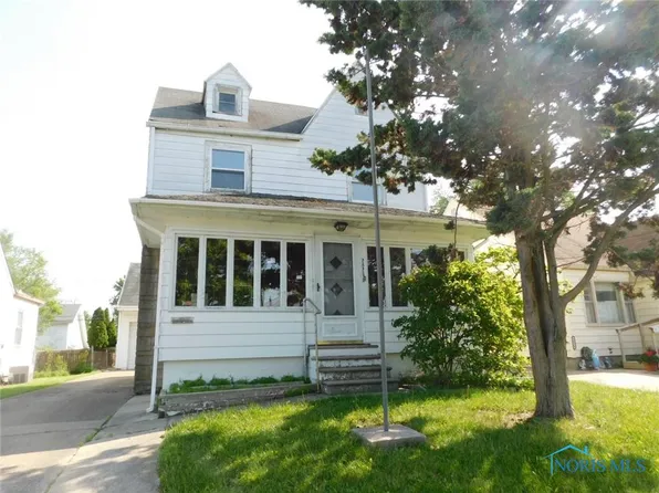 2826 105th St, Toledo, OH 43611