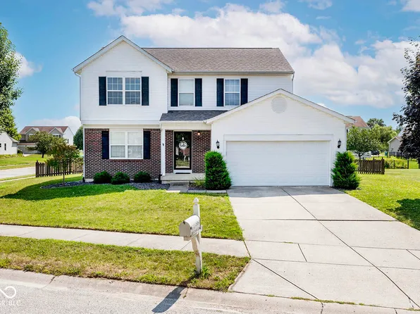 5067 Clay Creek Ln, Plainfield, IN 46168