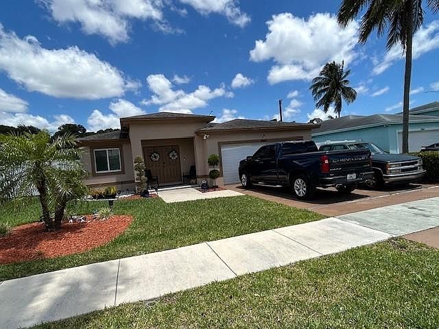 1st image of 2667 NW 9th Street
