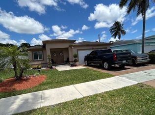 2667 NW 9th St, Pompano Beach, FL 33311