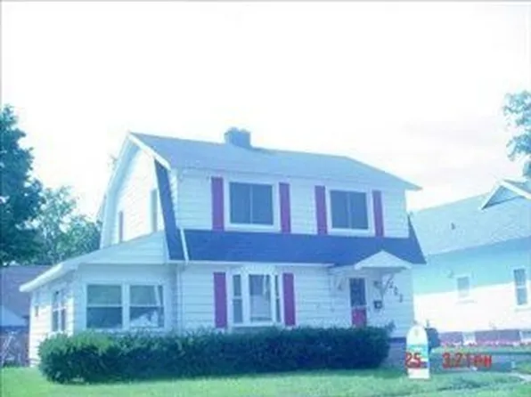 203 E Electric Ct, Sturgis, MI 49091