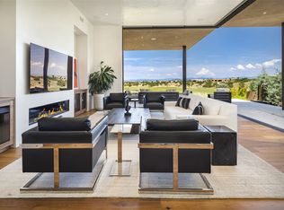 9 Plaza Del Corazon, Santa Fe, NM 87506