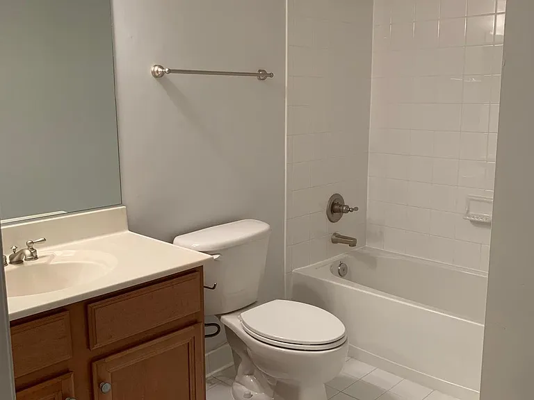 2403 Cypress Green Ln — Photo 25