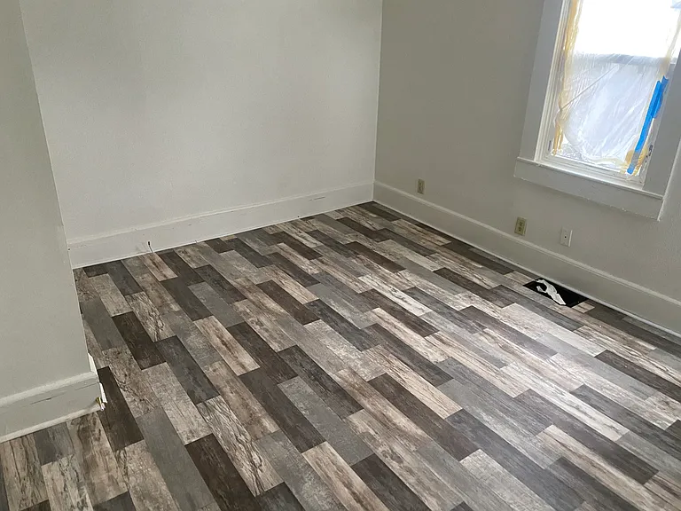 538 N Goodlet Ave — Photo 12