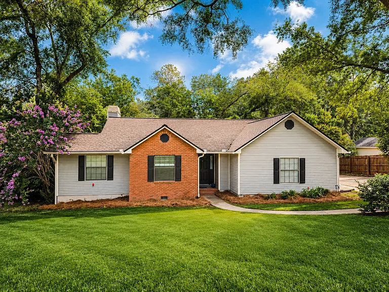 4914 Ballygar Dr — Photo 1