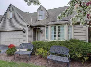 714 Elm Grove Rd, Elm Grove, WI 53122