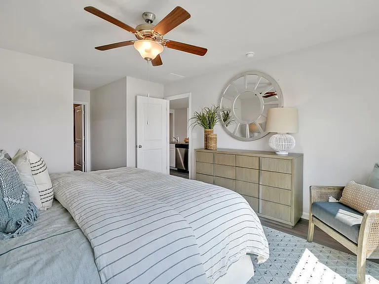 1157 Ridgeford Dr — Photo 11