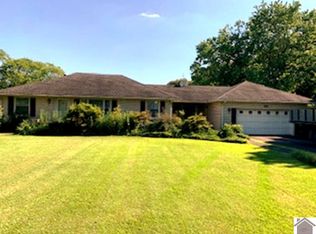 5664 Harris Rd, Paducah, KY 42001