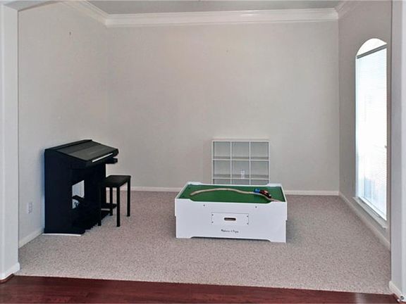5th image of 1704 Calico Canyon Ln
