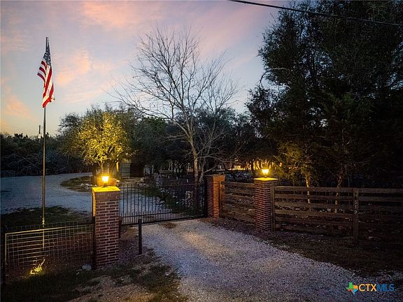 4th image of 519 Eden Ranch Dr