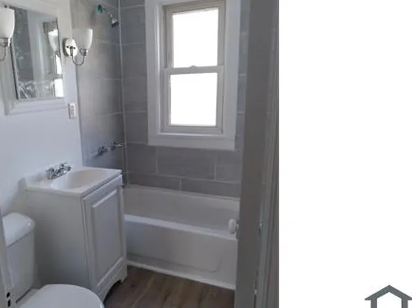 216 Campbell St #2, River Rouge, MI 48218