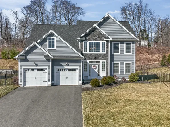 1 Windsor Road East, North Haven, CT 06473