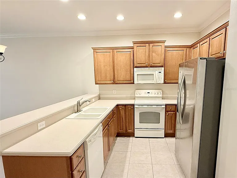 11479 52nd Ct E — Photo 8