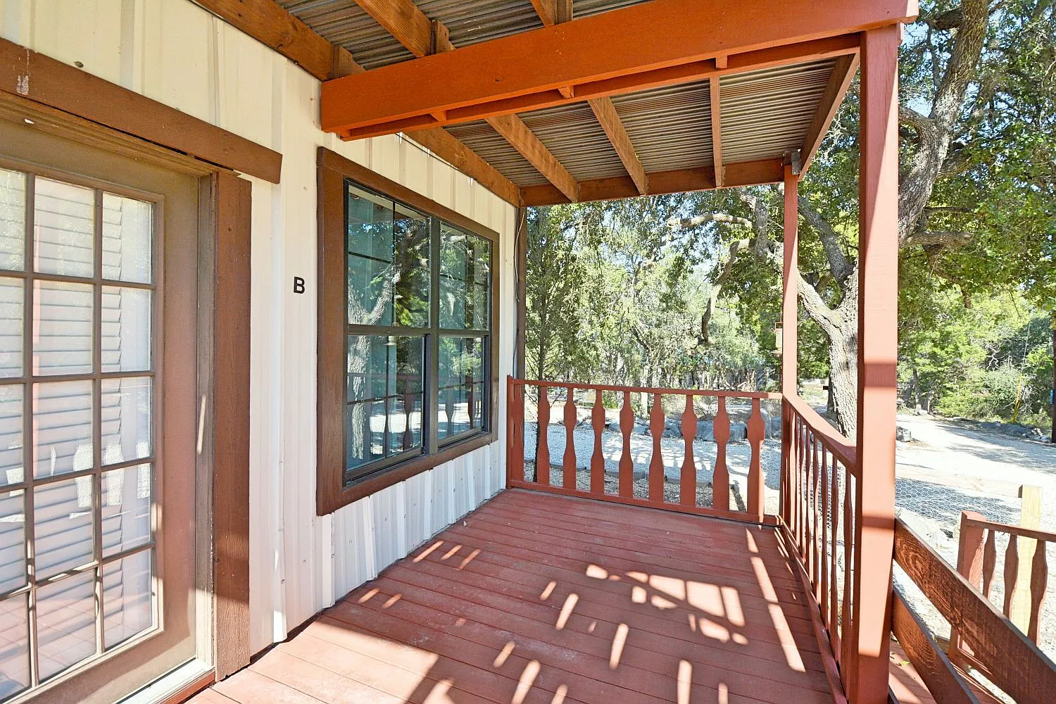 1 bed, 2.0 bath, 924 sqft, $1,195 — Photo 1