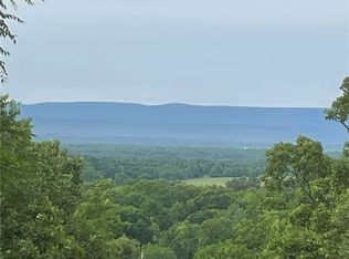500 N Main St, Coal Hill, AR 72832