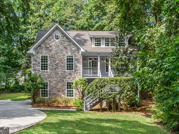 54 Overbrook Ct, Newnan, GA 30263