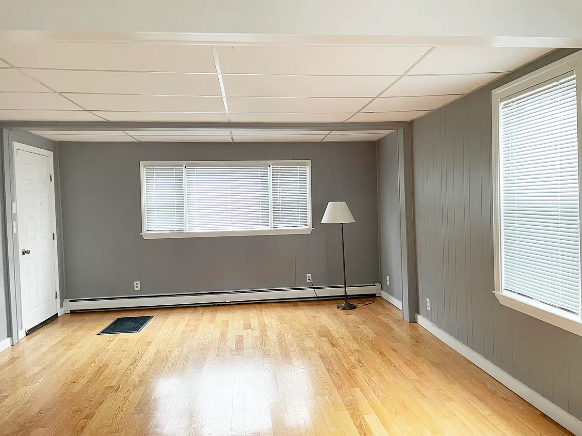 Building Photo - 48 Linden St #1