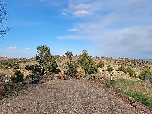 4th image of 15800 Moss Rock Dr