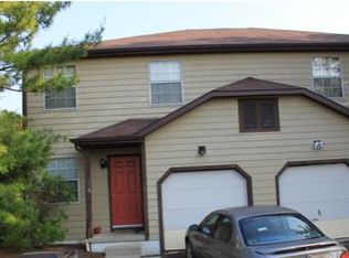 5258 Queen Elizabeth Pl, Hilliard, OH 43026