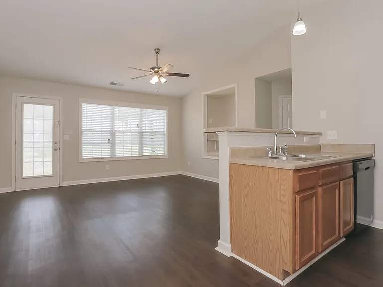 22 Belgrant Ct — Photo 3