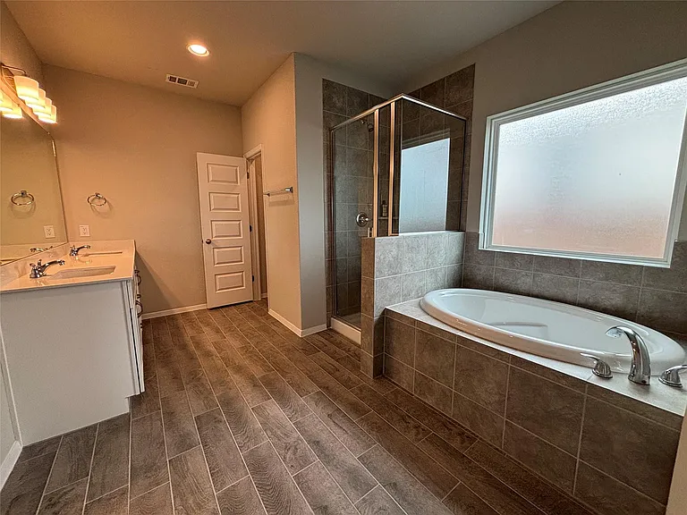 11616 Comano Dr — Photo 16