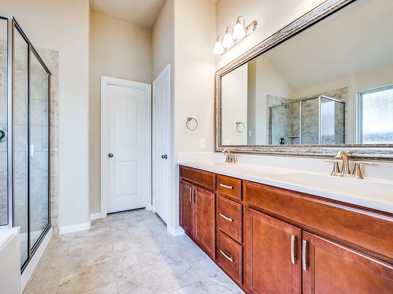16708 Central Garden Ln — Photo 22