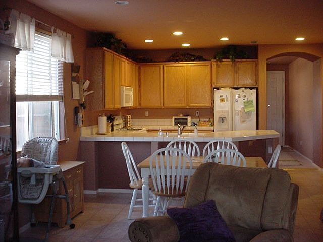 Kitchen, Dining room